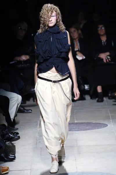 Look 19